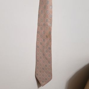 Tie